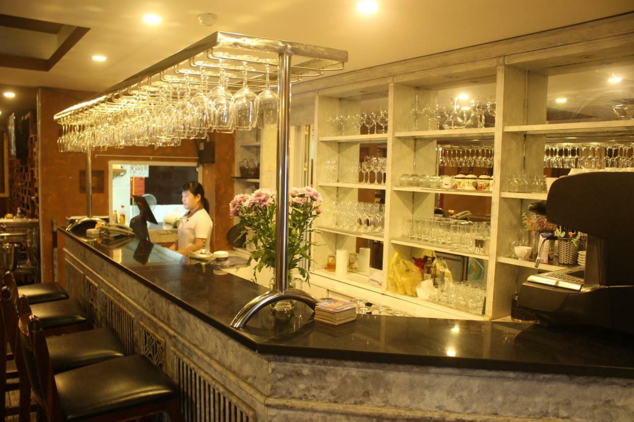 Crown Diamond Hotel - Phu My Hung District 7 Ho Şi Min Dış mekan fotoğraf