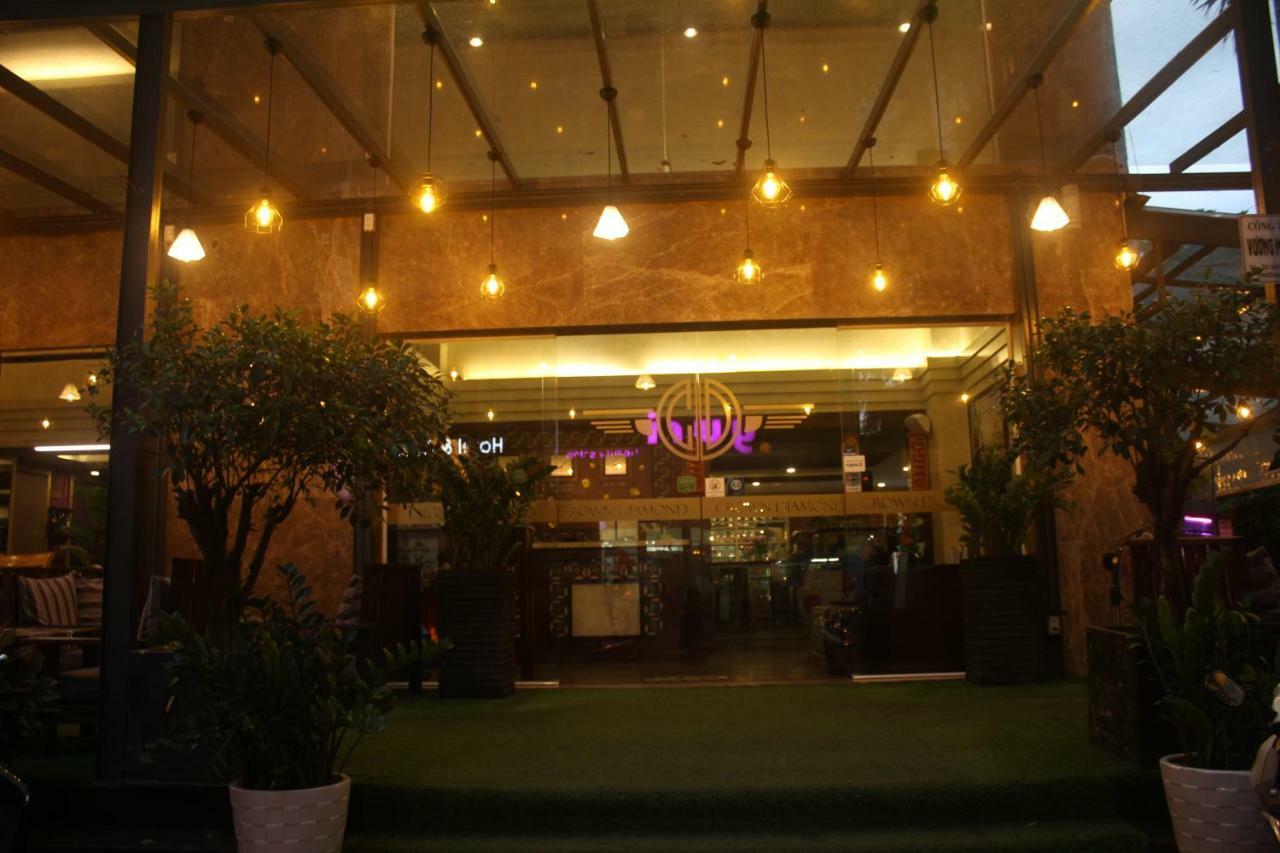 Crown Diamond Hotel - Phu My Hung District 7 Ho Şi Min Dış mekan fotoğraf
